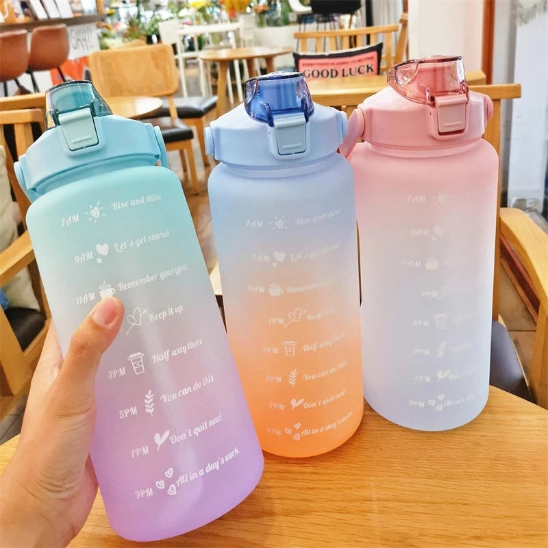 2L/750ML Outdoor Large Capacity Sport Water Bottle Creative Plastic Cup Bounce Cover Outdoor Leakproof Straw Cup Time Marker